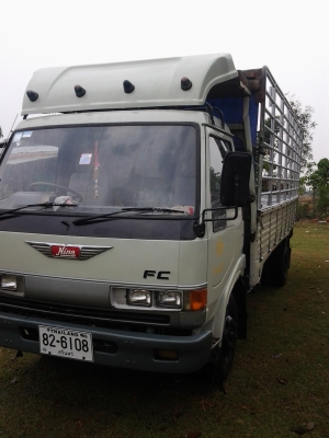 ขายด่วน HINO FC 120 แรง ซุปเปอร์เสี่ย ยาว 5.50 เมตร