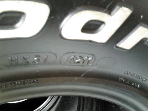 BF All 265/70/16 ปี 42/11 สภาพดี สวยๆ พร้อมใช้งาน 1ชุด BF All 265/70/16 ปี 42/11 สภาพดี สวยๆ พร้อมใช้งาน 1ชุด