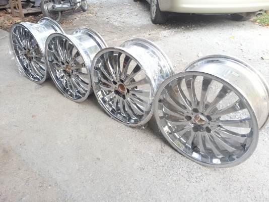 ขอบ19  หน้า8.5 หลัง9.5  vipสวย