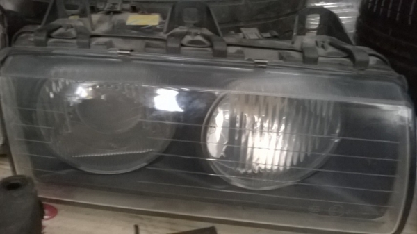 ไฟหน้า e36