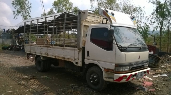 ขาย 6 ล้อ CANTER ปี 45 กระบะยาว 5 เมตร เครื่อง 4D34 เทอร์โบอินเตอร์ 140 แรงม้า คัสซีสวยตลอดเส้น พาวเวอร์ แอร์เย็น ทะเบียนเต็มพร้อมโอนครับ ขาย 6 ล้อ CANTER ปี 45 กระบะยาว 5 เมตร เครื่อง 4D34 เทอร์โบอินเตอร์ 140 แรงม้า คัสซีสวยตลอดเส้น พาวเวอร์ แอร์เย็น ทะเบียนเต็มพร้อมโอนครับ