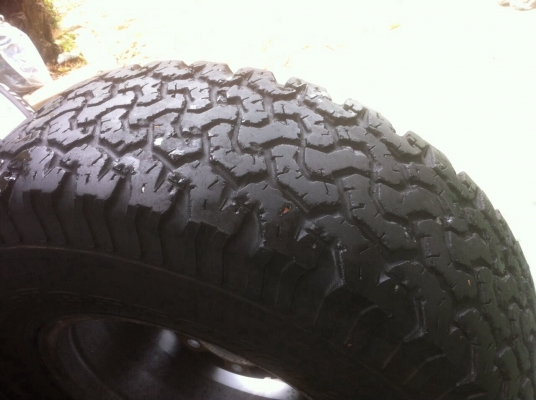 ขายล้อ d4d พร้อมยาง bf all 30