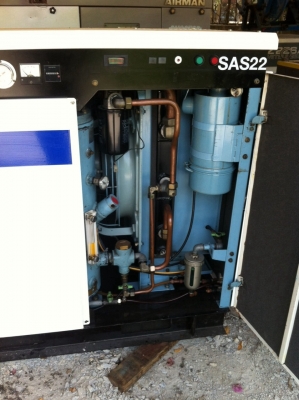 ปั๊มลมสกรูAIRMAN SAS22 30Hp เก่าญี่ปุ่น 0833554933