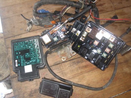 กล่องฟิวเครื่องเทค