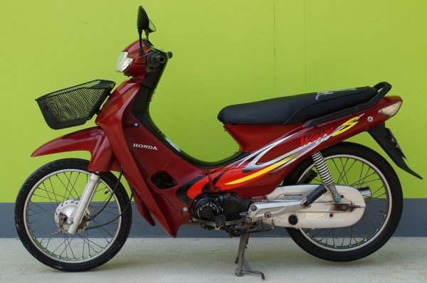 ขาย HONDA WAVE 100 รถปี 46 สภาพเดิม เครื่องดีมากมาก  เอกสาร ทะเบียนพร้อมชุดโอน ครบ ภาษี พรบ 2558