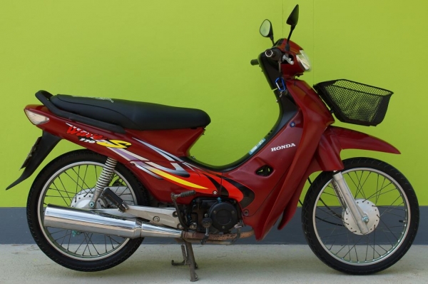 ขาย HONDA WAVE 100 รถปี 46 สภาพเดิม เครื่องดีมากมาก  เอกสาร ทะเบียนพร้อมชุดโอน ครบ ภาษี พรบ 2558