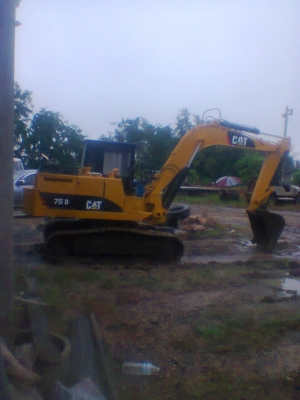 รถขุด CAT75D ลุงฝากขาย 480,000บาท  081-0383089 (เสี่ยเจต)