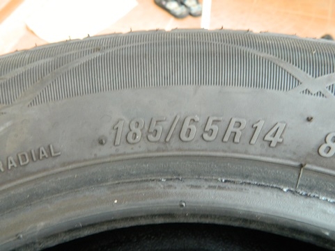 ขายยาง แม็กซิส 185-65-14 ปี(4712) 12 เพิ่งถอด