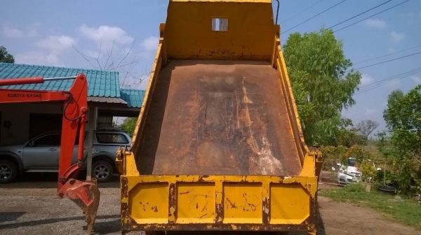 ขาย 6 ล้อดั้มหัวยาว เครื่อง DA120 มีแอร์ ทะเบียนพร้อมโอน ราคาต่อรองได้ครับ