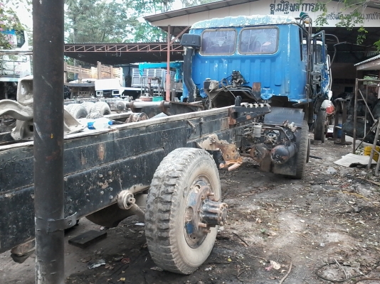 ขายด่วนครับ HINO F18 เล่ม ท.บ. พร้อม ช่วงล่าง 2 เพลา ตามรูปเลยครับ เอกสาร ม79