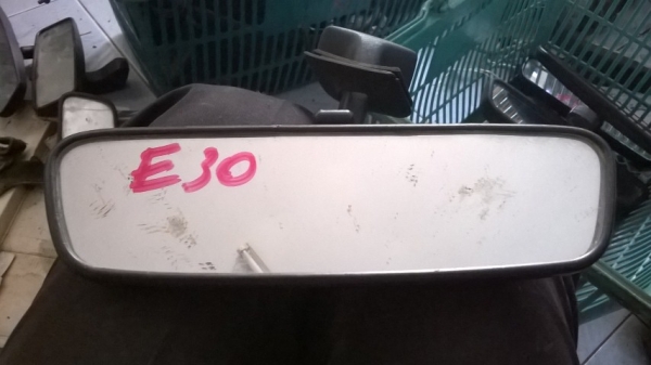 กระจกมองหลัง e30