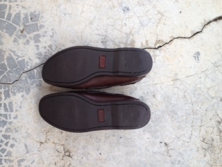 ขายรองเท้าหนัง 5 คู่ หลายแบบ ราคาหลักร้อย