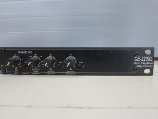 ลดราคา-ครอส LTM รุ่น CE-223XL Crossover 2 way stereo 3 way mono สภาพใหม่