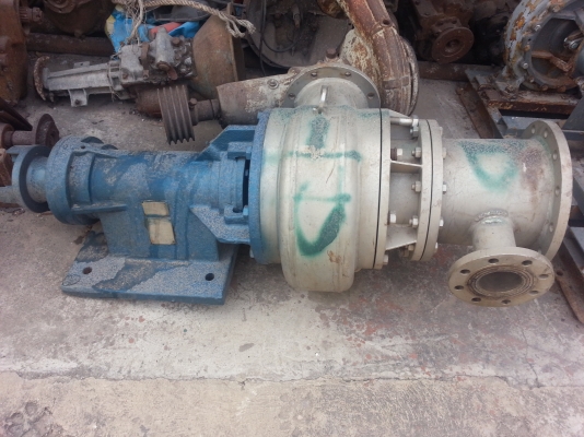 ขายหัวปั้มน้ำ สแตนเลส ขนาด เข้า 10นิ้ว ออก 8 นิ้ว ใบสวยหมุน นิ่ม