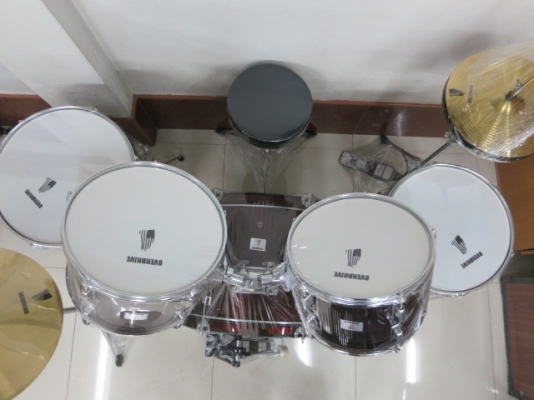 โปรโมชั่น-กลองชุด ตัวใหญ่ Overdrive สีเลือดหมู ขอบเคลือบโครเมี่ยม ของใหม่ ครบชุด พร้อมเก้าอี้นั่ง ไม้ เล่นได้เลย