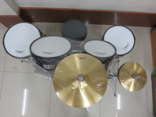 โปรโมชั่น-กลองชุดเด็ก ตัวเล็ก ViVid สีดำ ของใหม่ ครบชุด พร้อมเก้าอี้นั่ง ไม้ เล่นได้เลย