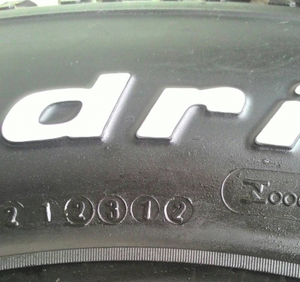 ขายยาง BF ALL 285/75R16 ปี 12