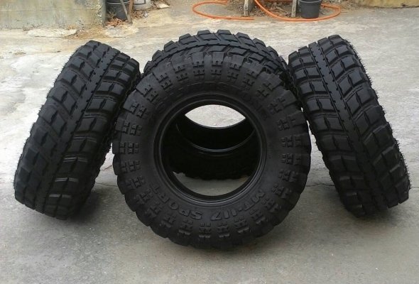ขายยาง Mud 33R16 ปี14 สวยๆ