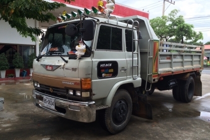 6ล้อดั้ม HINO FD17 ปี38 เครื่อง HO7C รถสวยมาก 6ล้อดั้ม HINO FD17 ปี38 เครื่อง HO7C รถสวยมาก
