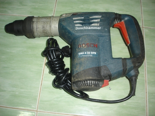 ขายสว่านโรตารี่ BOSCH รุ่น GBH 4-32 DFR(900w.) รุ่นงานหนัก