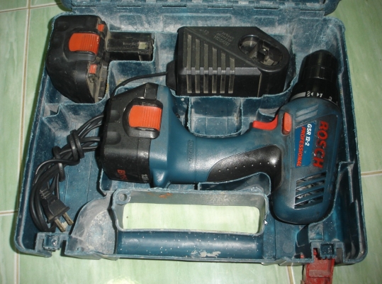 ขายสว่านไขควงไร้สาย BOSCH รุ่น GSR 12-2 (12V.) แบต 2 ก้อน