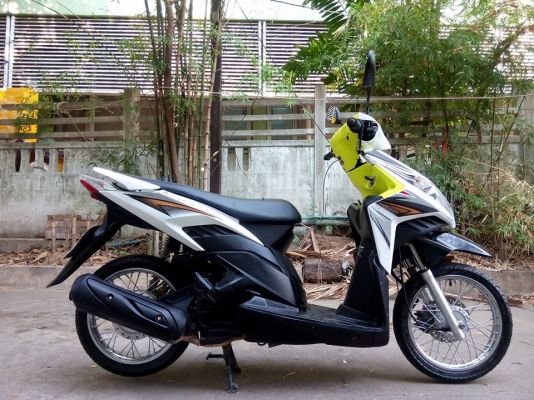 ขายถูกๆ click110i เดิมๆปี2553 ราคาบ้านๆด่วนๆคับ เล่มเอกสารครบ