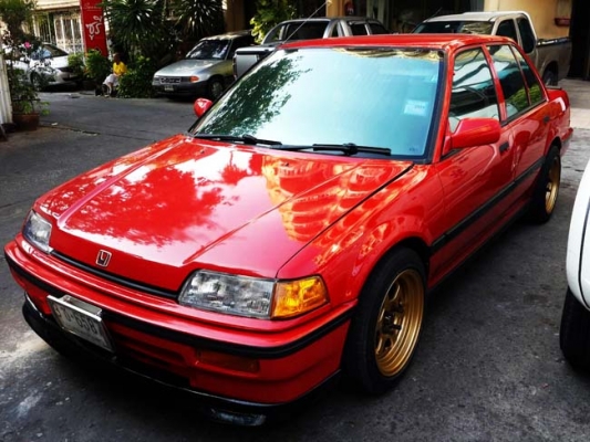HANDA CIVIC สีแดงสด เกียร์ออโต้ เครื่องวีเทค แก๊สหัวฉีด สวยๆ พร้อมๆ HANDA CIVIC สีแดงสด เกียร์ออโต้ เครื่องวีเทค แก๊สหัวฉีด สวยๆ พร้อมๆ