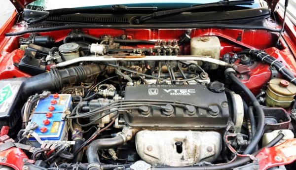 HANDA CIVIC สีแดงสด เกียร์ออโต้ เครื่องวีเทค แก๊สหัวฉีด สวยๆ พร้อมๆ HANDA CIVIC สีแดงสด เกียร์ออโต้ เครื่องวีเทค แก๊สหัวฉีด สวยๆ พร้อมๆ