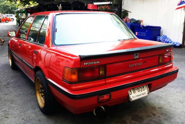 HANDA CIVIC สีแดงสด เกียร์ออโต้ เครื่องวีเทค แก๊สหัวฉีด สวยๆ พร้อมๆ HANDA CIVIC สีแดงสด เกียร์ออโต้ เครื่องวีเทค แก๊สหัวฉีด สวยๆ พร้อมๆ