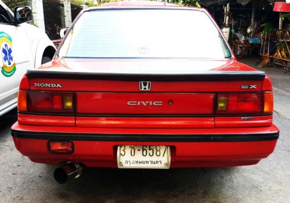 HANDA CIVIC สีแดงสด เกียร์ออโต้ เครื่องวีเทค แก๊สหัวฉีด สวยๆ พร้อมๆ HANDA CIVIC สีแดงสด เกียร์ออโต้ เครื่องวีเทค แก๊สหัวฉีด สวยๆ พร้อมๆ