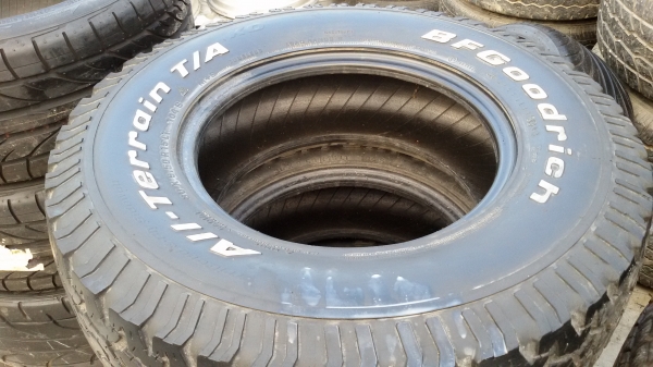 ขายยาง30.x9.5 ขอบ15ปี09 ชุดละ6500