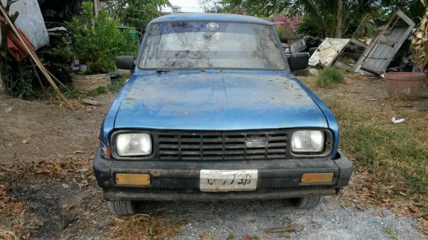 รถกระบะมาสด้า