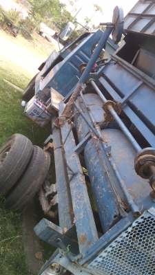 ขายรถนวดข้าวเครื่องโตโยต้า74แรงbu30ตู้นวดไทเส็ง5ฟุต ขายรถนวดข้าวเครื่องโตโยต้า74แรงbu30ตู้นวดไทเส็ง5ฟุต