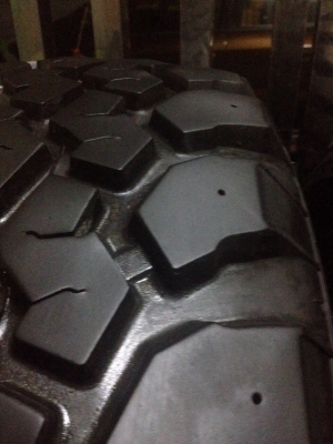 ขายยางMaxxiss Buckshot 245/75/16 ปลายปี13