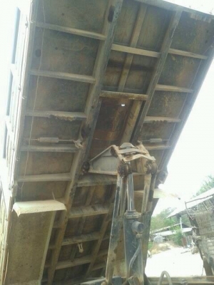 ขายสิบล้อร็อกกี้240 สองเพลาดั้ม สวยๆ ครับ