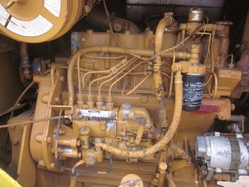 จัดให้แล้วครับ ภาพเต็มๆ รถเกรด ดิน ถนน (MOTOR GRADER) เก่าญี่ปุ่น KOMATSU: GD22AC1A พร้อมใช้งานครับ