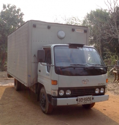 ขายรถบรรทุก 6 ล้อโตโยต้า ไดน่า ขายรถบรรทุก 6 ล้อโตโยต้า ไดน่า