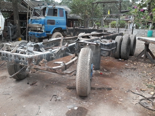 ขายด่วนครับ เล่มทะเบียน พร้อม คัสชี ช่วงล่าง ตามรูปเลยครับ เอกสาร ม79