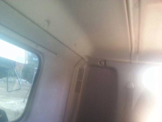 รถฮีโน่ 6  ล้อดั้ม  220 แรงม้า. ปี 56   ( รถวิ่ง 86,xxx กม. )     สนใจติดต่อ  081 - 6079515