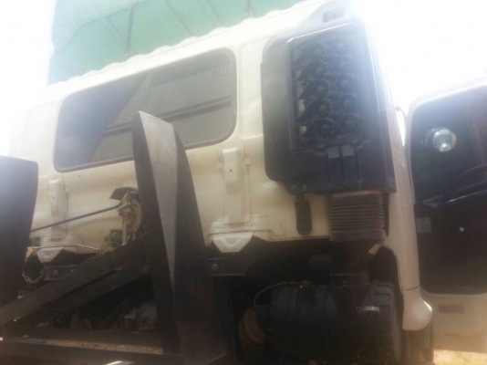 รถฮีโน่ 6  ล้อดั้ม  220 แรงม้า. ปี 56   ( รถวิ่ง 86,xxx กม. )     สนใจติดต่อ  081 - 6079515