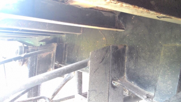 ขายหางพ่วง ( ไม่ดั้ม ) สามมิต  2  เพลา.  ปี 50   สนใจติดต่อ  081 - 6079515