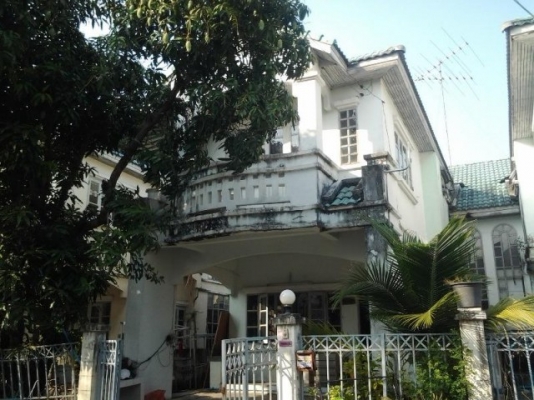 ขายบ้านแฝด 2 ชั้น 36 ตร.ว. หมู่บ้านนันทนาการ์เด้นท์ บางพลี