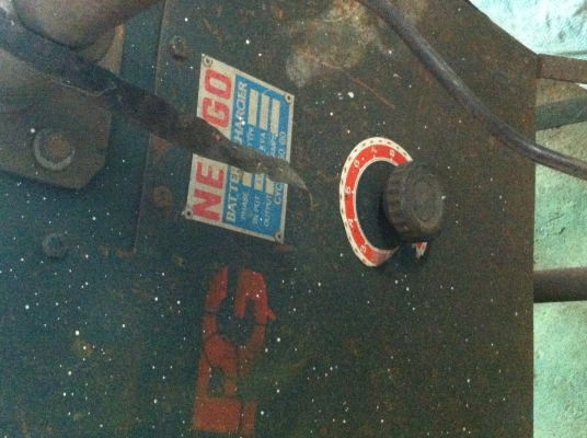 เครื่องเชื่อมสปอร์ต อาร์ค NEWGO ใช้เชื่อมสปอร์ตแผ่นเหล็ก สแตนเลส อื่นๆ