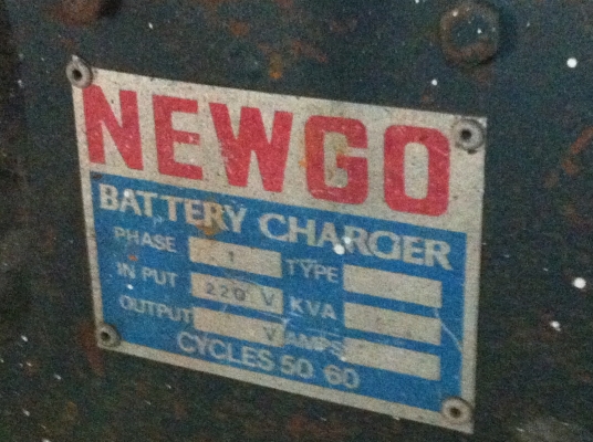 เครื่องเชื่อมสปอร์ต อาร์ค NEWGO ใช้เชื่อมสปอร์ตแผ่นเหล็ก สแตนเลส อื่นๆ