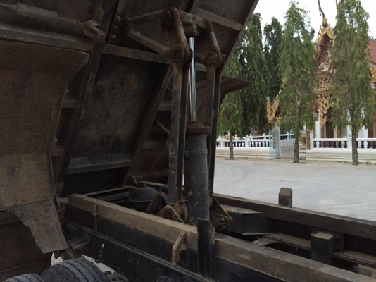 **ขายแล้วครับขอบคุณ Truck2hand ขาย HINO-175 สมอเงิน 6ล้อดั้มดิน5คิว ประกอบ FC3J JO7C-175HP 5สูบ เครื่องแน่น แรงดี แห้งๆ ไม่เยิ้ม เกียร์ดี เข้าง่าย ไม่หลุด ช่วงล่างใหญ่ Fหน้า-หลัง คัสซีสวยๆ เดิม ไม่ปะไม่ดาม ไม่บวม กระบะดั้มเหล็ก5ตัน3.60ม.ยิงหน้า ส **ขายแล้วครับขอบคุณ Truck2hand ขาย HINO-175 สมอเงิน 6ล้อดั้มดิน5คิว ประกอบ FC3J JO7C-175HP 5สูบ เครื่องแน่น แรงดี แห้งๆ ไม่เยิ้ม เกียร์ดี เข้าง่าย ไม่หลุด ช่วงล่างใหญ่ Fหน้า-หลัง คัสซีสวยๆ เดิม ไม่ปะไม่ดาม ไม่บวม กระบะดั้มเหล็ก5ตัน3.60ม.ยิงหน้า ส