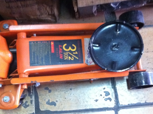 แม่แรงจระเข้ LALIN ขนาด 3.5 ต้น แทบไม่ได้ใช้งานใหม่เก็าเก็บ