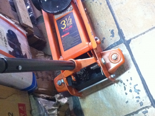 แม่แรงจระเข้ LALIN ขนาด 3.5 ต้น แทบไม่ได้ใช้งานใหม่เก็าเก็บ