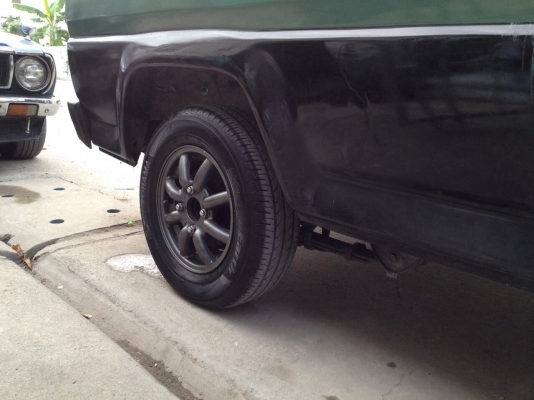 ขายแม็กกล้วย13"พร้อมยาง!ถูกๆ