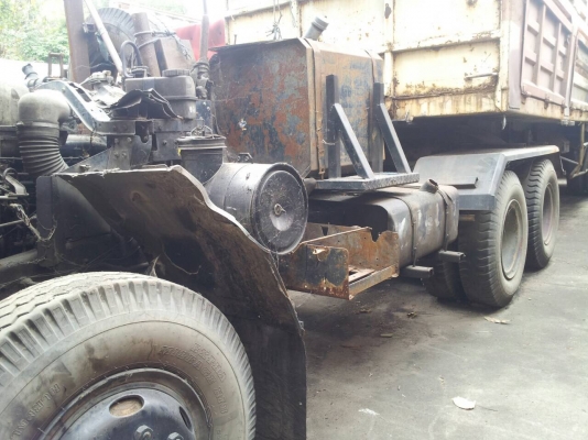 (มี10คัน)10ล้อหัวลาก2เพลา 290แรง และ275 แรง..จะขายเหมาหรือแยก ราคาอยู่ที่ 6.5แสนต่อคัน รถสภาพดีใช้ได้