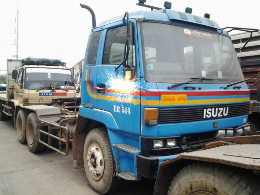 (มี10คัน)10ล้อหัวลาก2เพลา 290แรง และ275 แรง..จะขายเหมาหรือแยก ราคาอยู่ที่ 6.5แสนต่อคัน รถสภาพดีใช้ได้